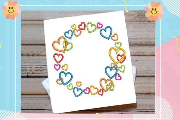 Review: Multi-Color Multi-Heart Circle Design